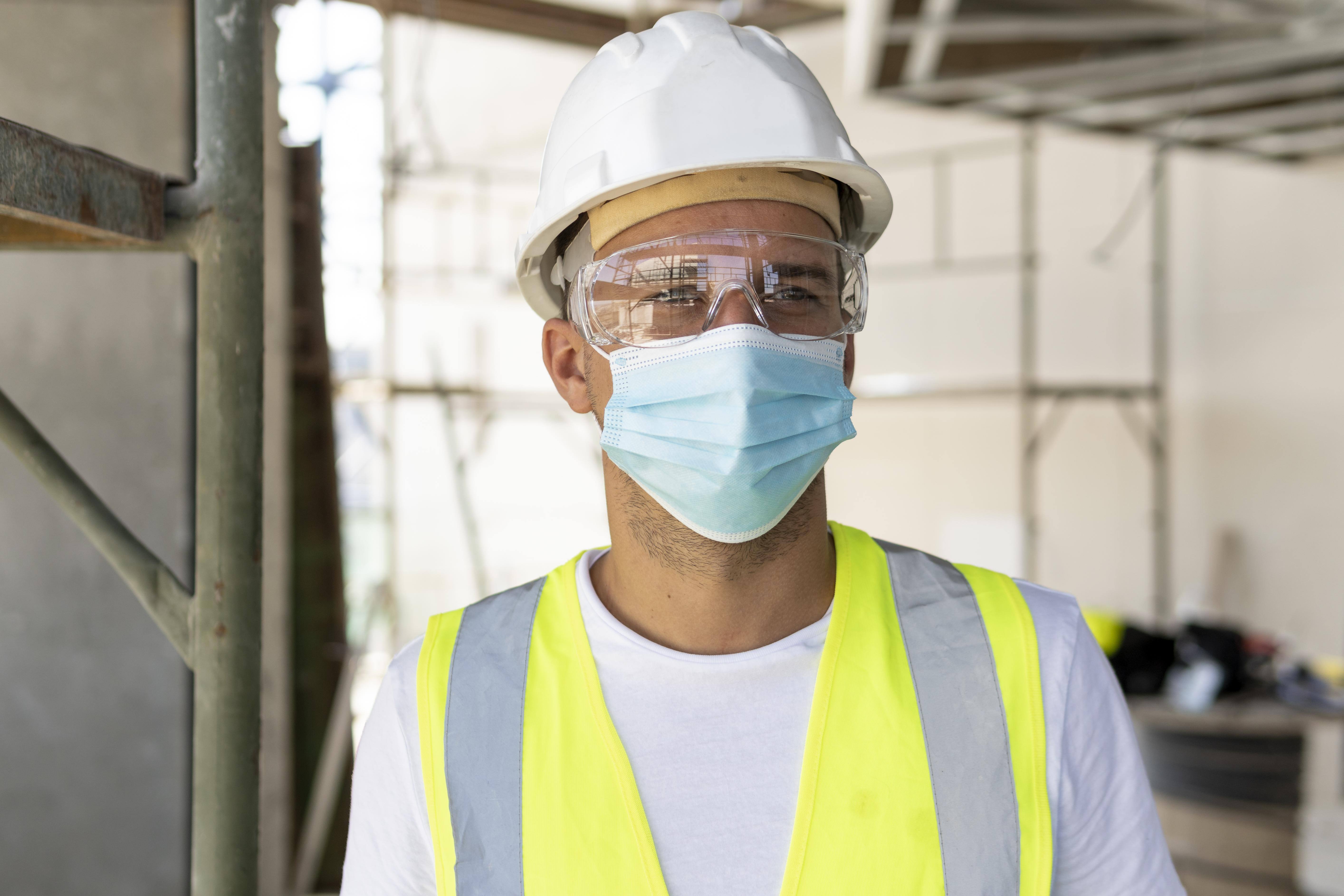 What does asbestos look like? A guide for California B2B